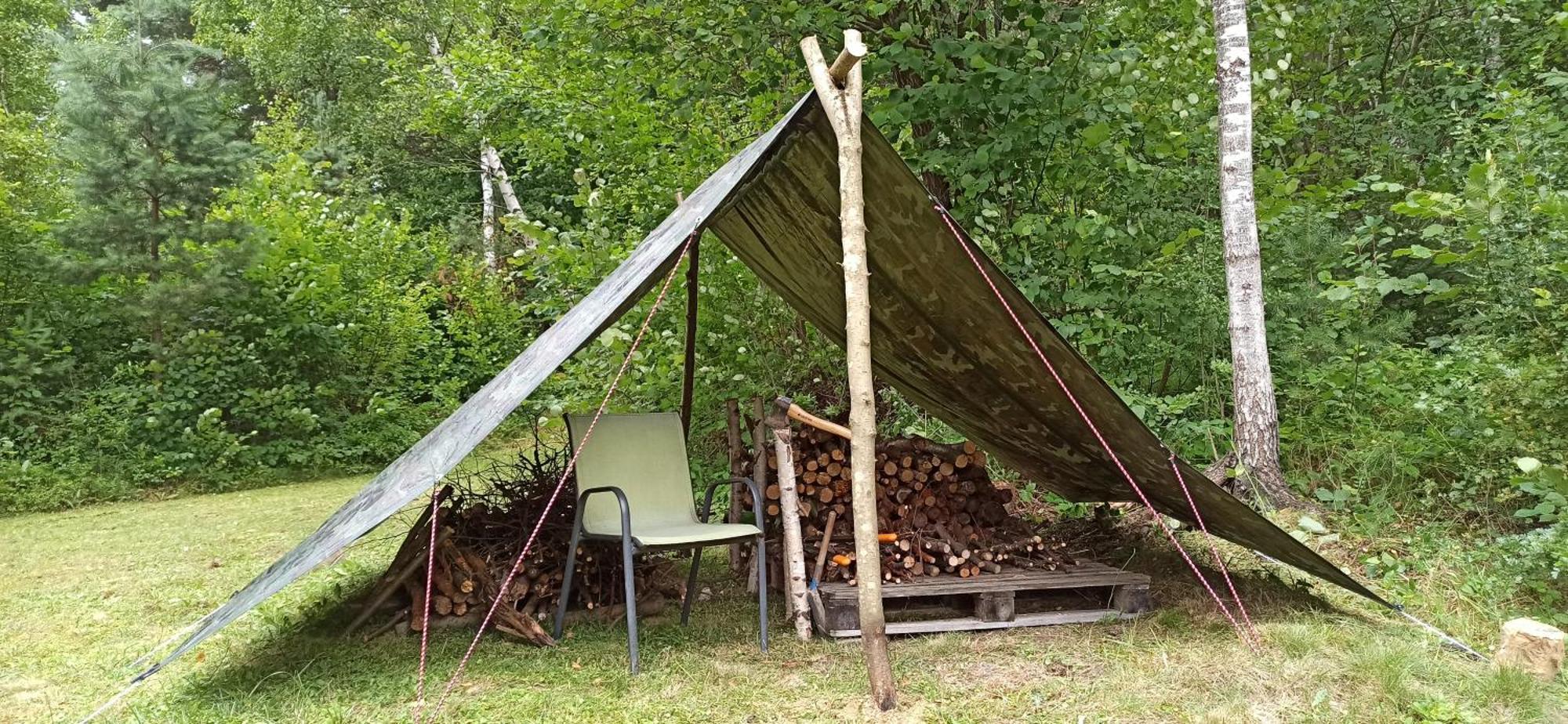 Survivalowa Chata W Lesie Bukowsko Kültér fotó